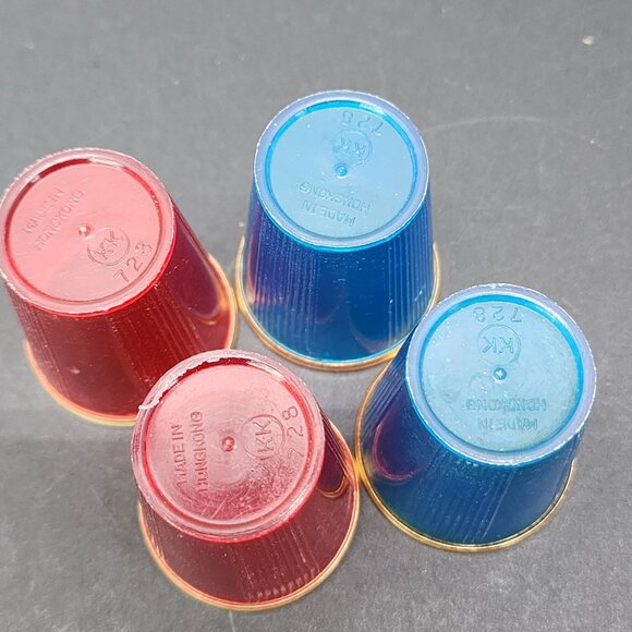 Vintage Plastic Shot Glasses Retro Red and Blue Made in Hong Kong - Lot of 4 - Picture 3 of 7